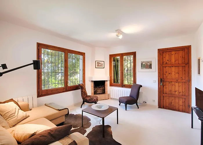 Villa Casa Romani - *